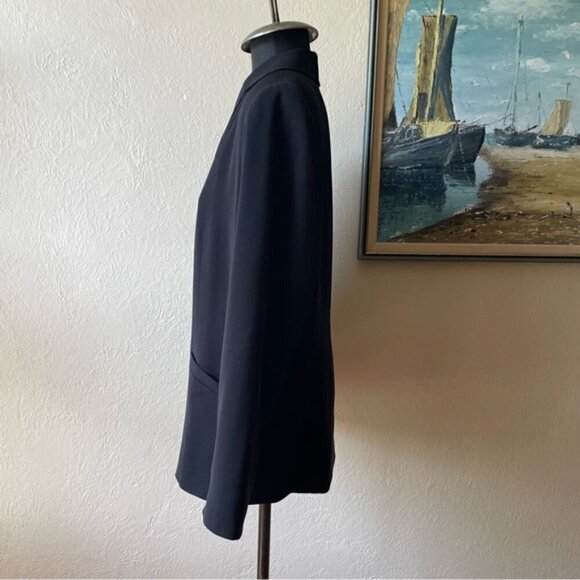 Eddie Bauer black zip up blazer jacket in size medium - Picture 3 of 10